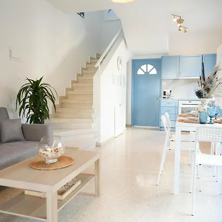 Case de vacanță Ocean Blue House 17 *