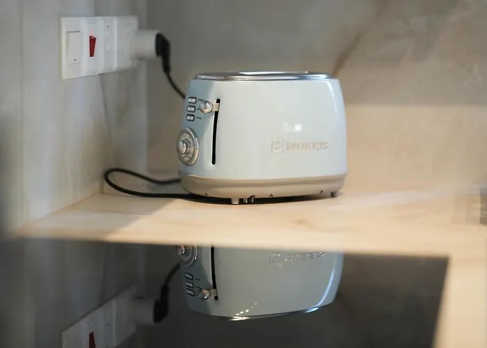 Ocean Blue House 17 *